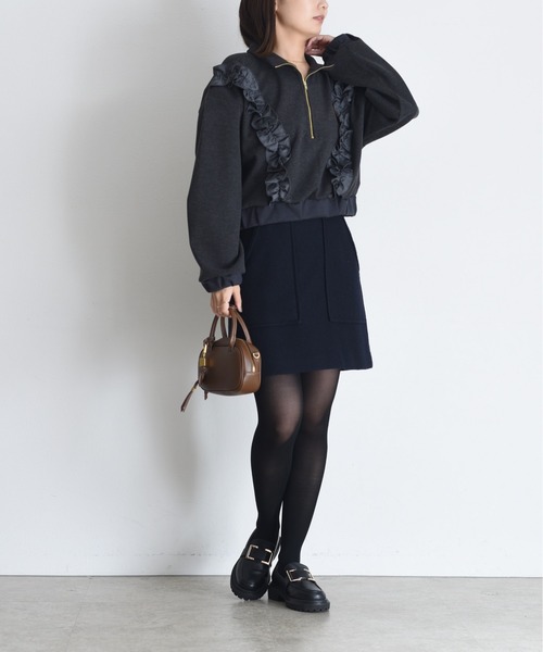 Eimee Law（エイミーロウ） ギャザーフリルハーフZIPトップス