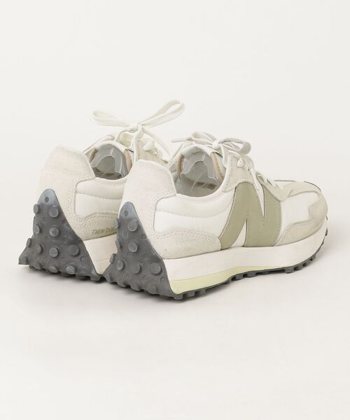 【New Balance】スニーカー　24.5㎝／1105 New Balance（ニューバランス） ローカットスニーカー 24.5cm ホワイト