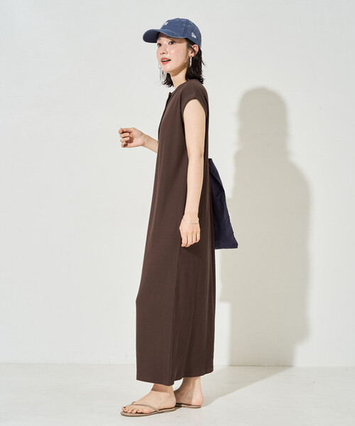 ワンピース 限定展開　ヘンリー ボタン フレンチ スリーブ ワンピースの画像