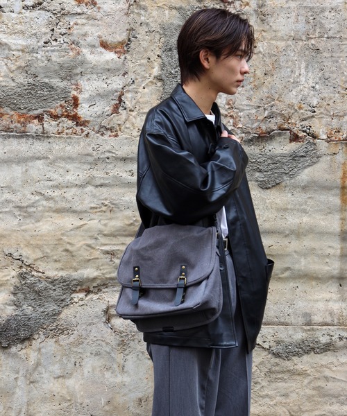 「SPINNS」 ショルダーバッグ ONESIZE グレー メンズ_画像3