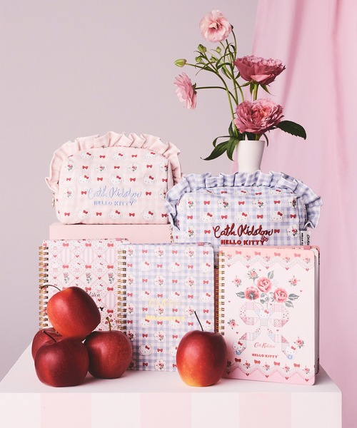 Cath Kidston（キャス・キッドソン） ポーチ × Hello Kitty フリル