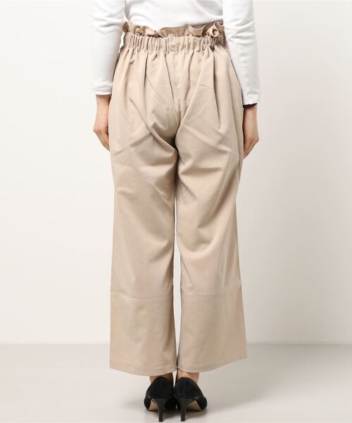 美品♡Rene ビジューボタンテーパードパンツ(ウエストゴム) 美品♡Rene ビジューボタンテーパードパンツ(ウエストゴム) パンツ