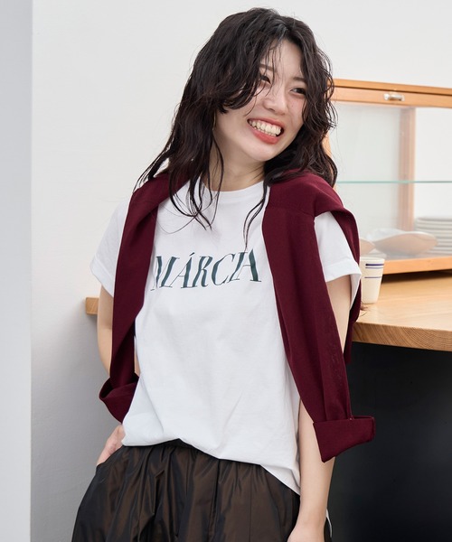 tシャツ MARCIA”ヘムラウンドロゴプリントTシャツ「2サイズ展開」 レディースの画像