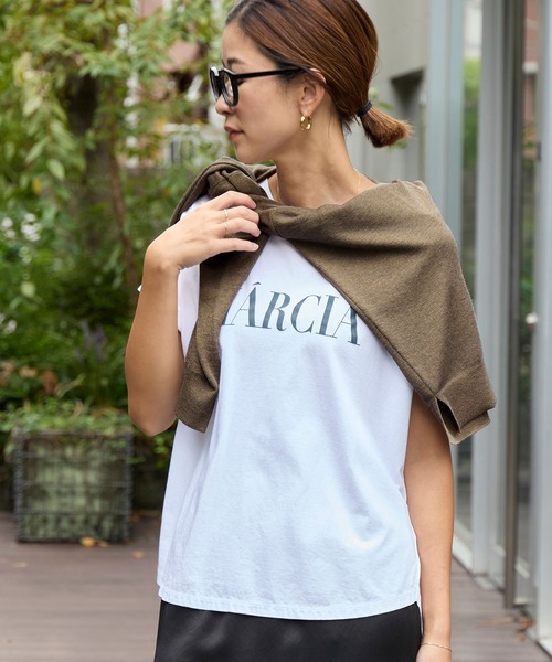 MICA&DEAL ロゴ Tシャツ ヘムラウンド ラグランスリーブ MICA&DEAL（マイカアンドディール） tシャツ MARCIA”ヘムラウンドロゴ