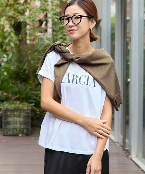 tシャツ MARCIA”ヘムラウンドロゴプリントTシャツ「2サイズ展開」 レディースの画像