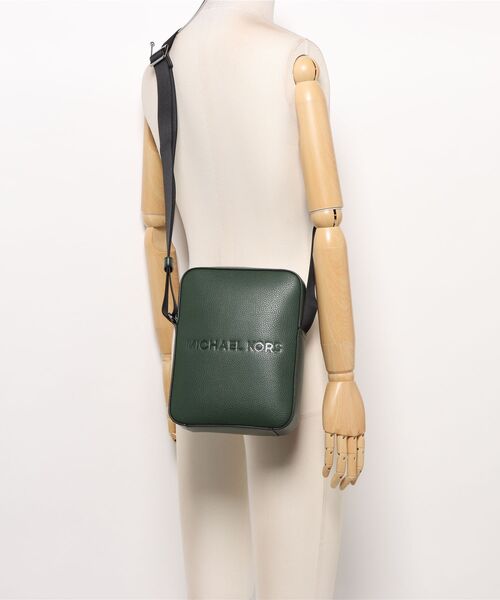 MICHAEL KORS（マイケルコース） ショルダーバッグ COOPER エンボス