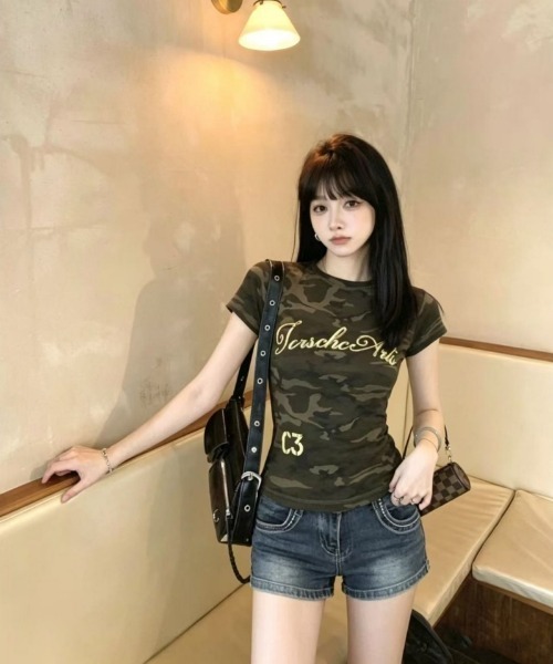 tシャツ 半袖 Y2K カモフラージュ柄 フロントロゴ タイトフィットT