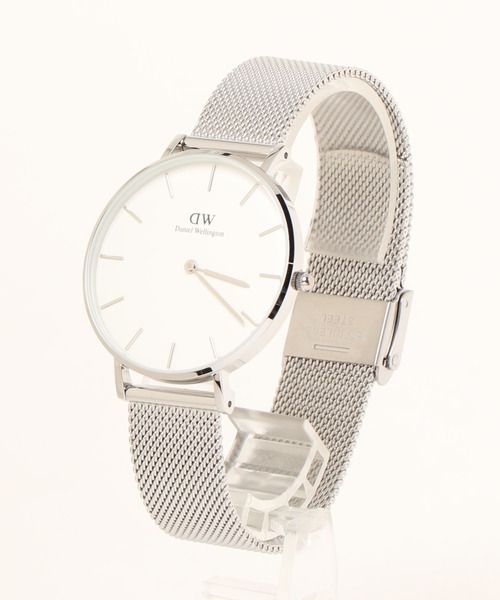 新品 保証付♪ダニエルウェリントン CLASSIC PETITE 32㎜ 銀白 楽天市場】Daniel Wellington ダニエルウェリントン クラシック