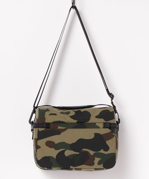 A BATHING APE（アベイシングエイプ） 弁当箱 1ST CAMO LUNCH BAG M