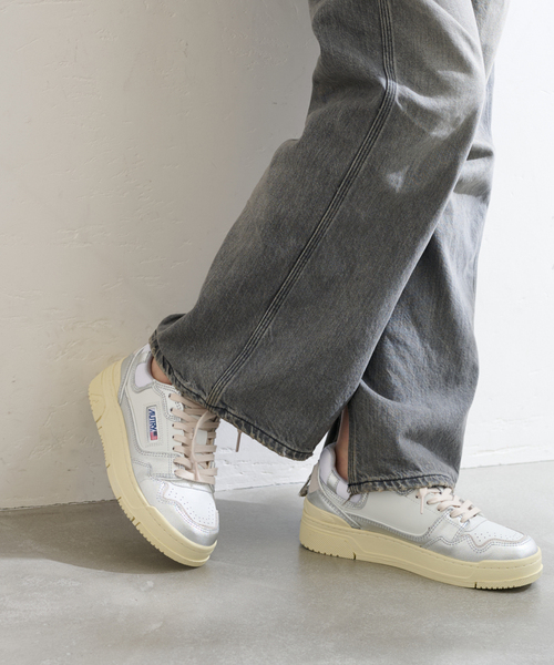 AUTRYオートリーCLC Low Sneakersスニーカー Autry Clc Low Sneakers In Silver-tone Leather