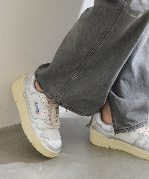 Autry CLC ローカット スニーカー AUTRY スニーカー AUTRY/オートリー CLC LOW WOM SIL レディース