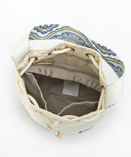 ■LeSportsac■CONVERTIBLE BUCKET BAGサンドヴォヤージュ CONVERTIBLE BUCKET BAGサンドヴォヤージュ（クロスボディ