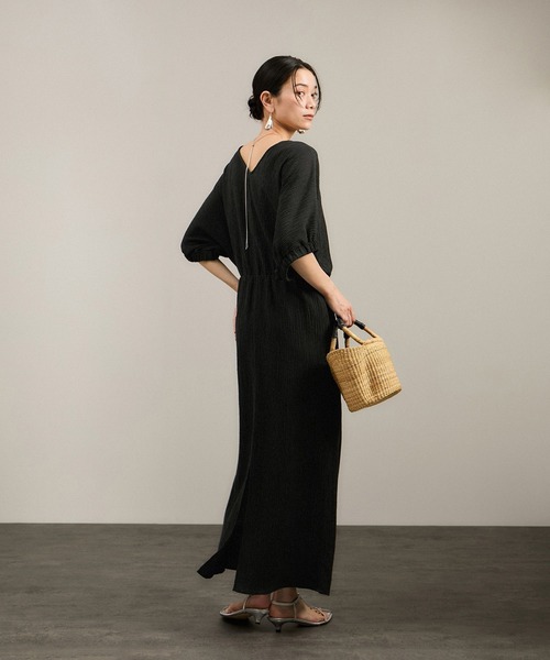 SALON adam et rope' ワンピース ヘンプコットンバックVネック