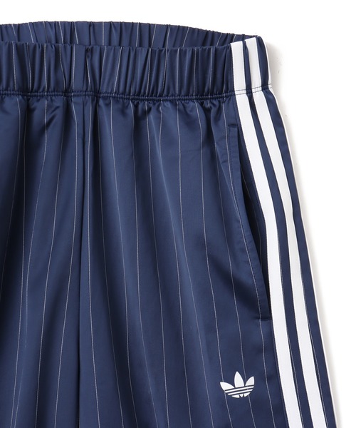 アディダス ワイドレッグパンツ Mサイズ　新品 adidas WIDE LEG PANTS / アディダス ワイド レッグ パンツ