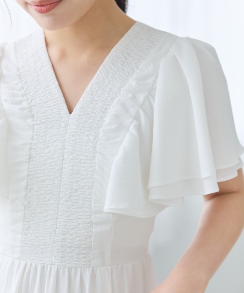 「AND COUTURE」 半袖ワンピース FREE オフホワイト レディースの画像