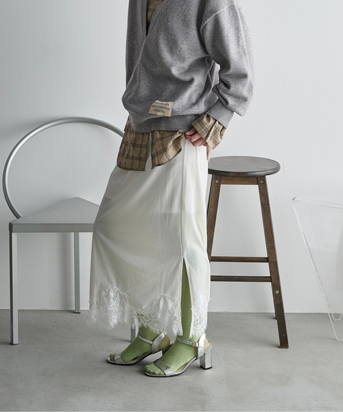 【JUSGLITTY】レースヘムドットナロースカート THE Yon スカート レースヘムベロアナロースカート : ZOZOTOWN Yahoo