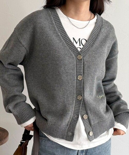 fredy emue（フレディエミュ） カーディガン メッセージニット