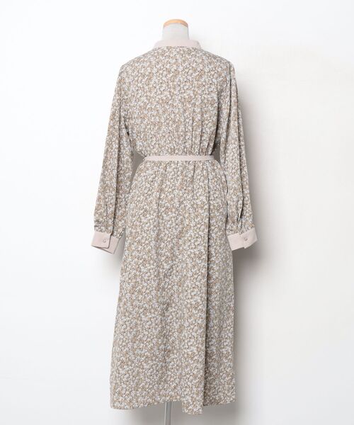 「w closet」 花柄長袖ワンピース M ベージュ レディース_画像2