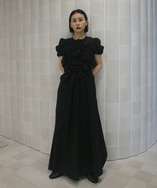 Ameri（アメリ） ワンピース BUMPY GATHER FLARE DRESS : ZOZOTOWN