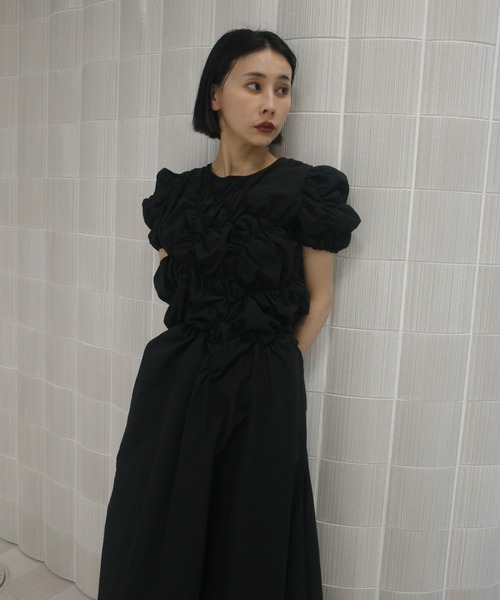 Ameri（アメリ） ワンピース BUMPY GATHER FLARE DRESS : ZOZOTOWN