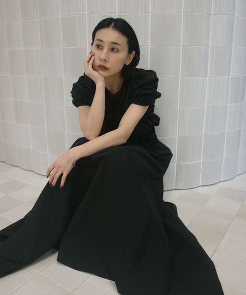 Ameri（アメリ） ワンピース BUMPY GATHER FLARE DRESS : ZOZOTOWN