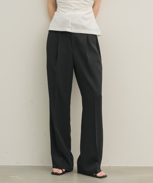 「NEUNA」 スラックス MEDIUM ライトグレー レディース_画像2