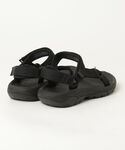 「Teva」 フラットサンダル 24cm ブラ...の詳細画像1