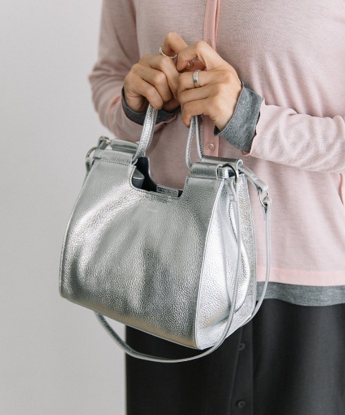 BEAURE 本革 トートバッグ ショルダーバッグ 2way シルバー Beau're（ヴュレ） ショルダーバッグ バッグ 「BEAURE/ビュレ」レザー