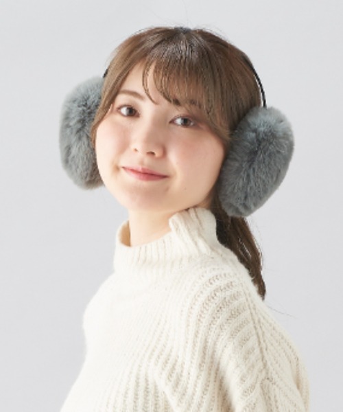 ぷー★新品★ｓｍ★ ニット⋆縄編み⋆2way* イヤーマフ⋆つけ襟 estaa 耳当て イヤーマフ イヤーマフラー ”ふわふわ もこもこ