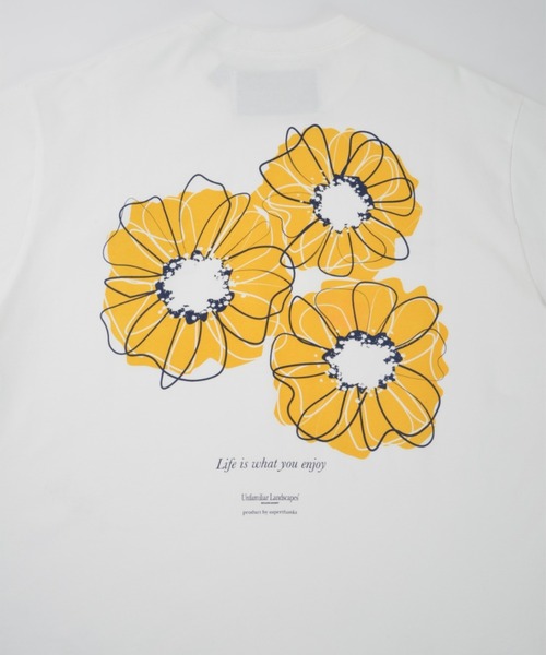 SUPERTHANKS（スーパーサンクス） tシャツ フラワーモチーフデザイン