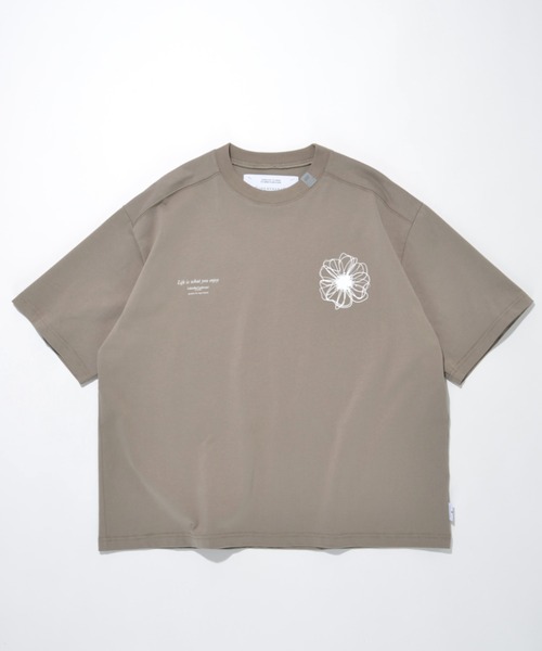SUPERTHANKS（スーパーサンクス） tシャツ フラワーモチーフデザイン