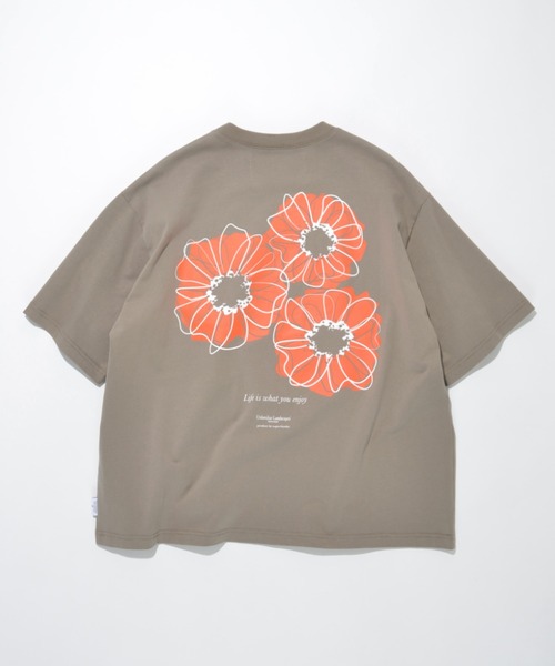 SUPERTHANKS（スーパーサンクス） tシャツ フラワーモチーフデザイン