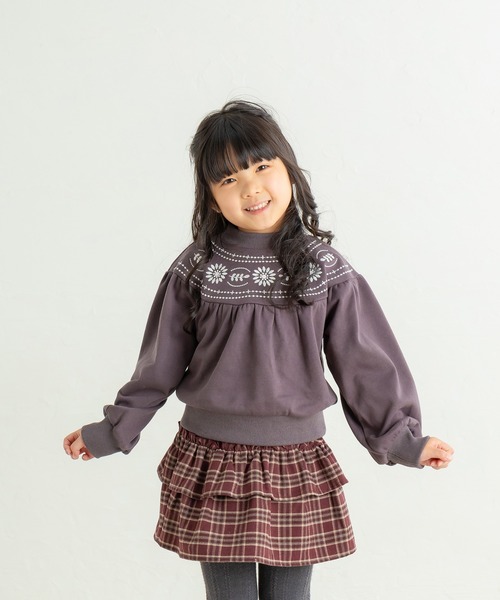 Boo女の子 la poche biscuit（ラポシェビスキュイ） トレーナー 花刺繍ハイネック