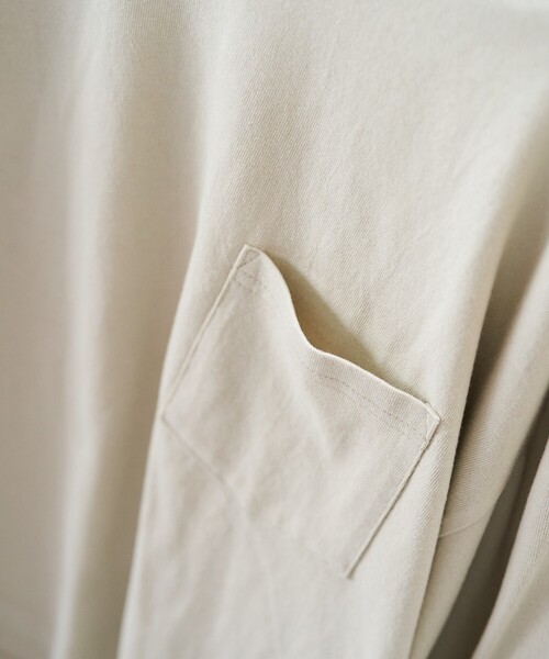 【新品・未使用・タグ付き】　alo トップス　ロングスリーブトップス　日本未発売 SLY | HALF ZIP LOGO OVER トップス (Tシャツ・カットソー(長袖