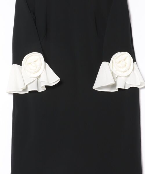 Audie a Muses（オーディア ミューズ） ワンピース フラワーモチーフ付