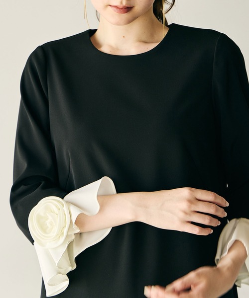 Audie a Muses（オーディア ミューズ） ワンピース フラワーモチーフ付