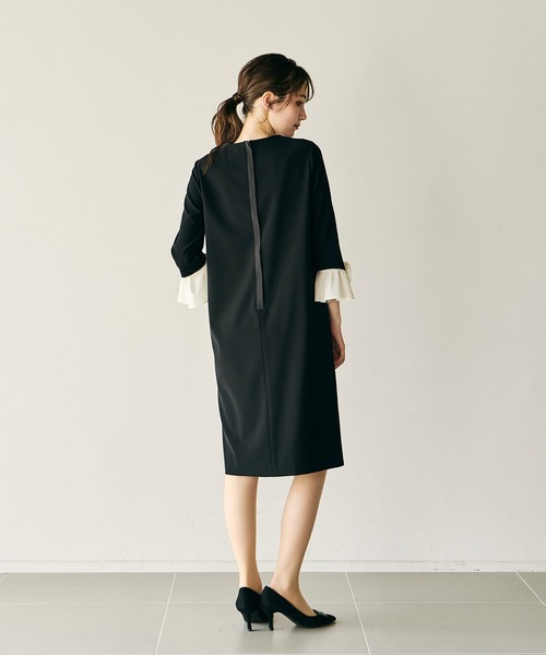 Audie a Muses（オーディア ミューズ） ワンピース フラワーモチーフ付