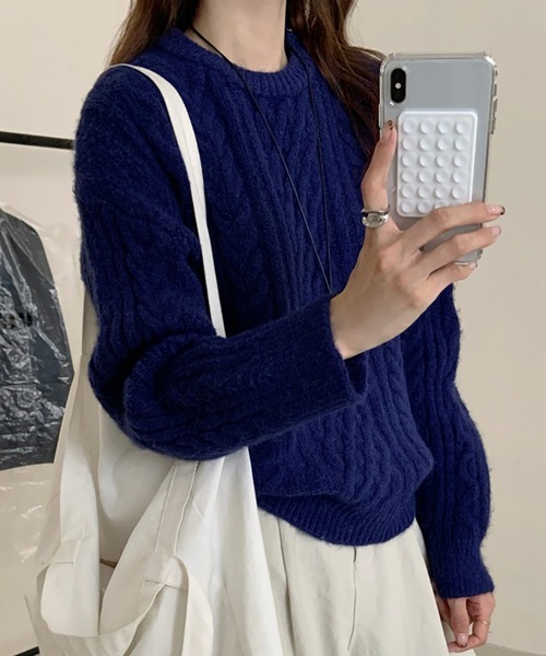 ニット セーター クルーネックケーブル編みニット レディース