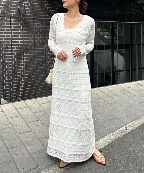 CAPRICIEUX LE'MAGE（カプリシューレマージュ） ワンピース 深Vレース