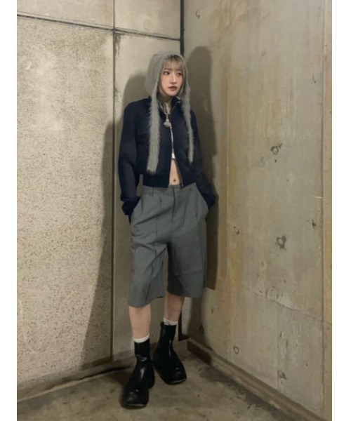SLY（スライ） スラックス パンツ CUTOUT MIDDLE SHORTS カットアウト