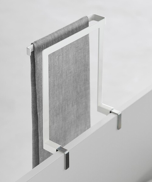 tower 「tower」シンク下収納扉タオルハンガー 高さ20.5cm : ZOZOTOWN