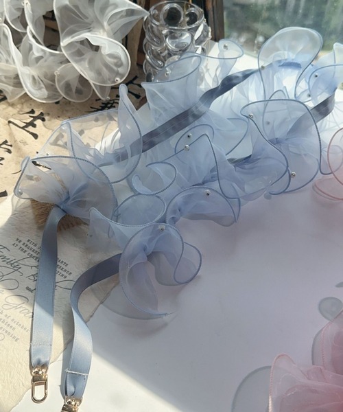 pyornim（ピョルニム） パール付きフリルスマホショルダー : ZOZOTOWN