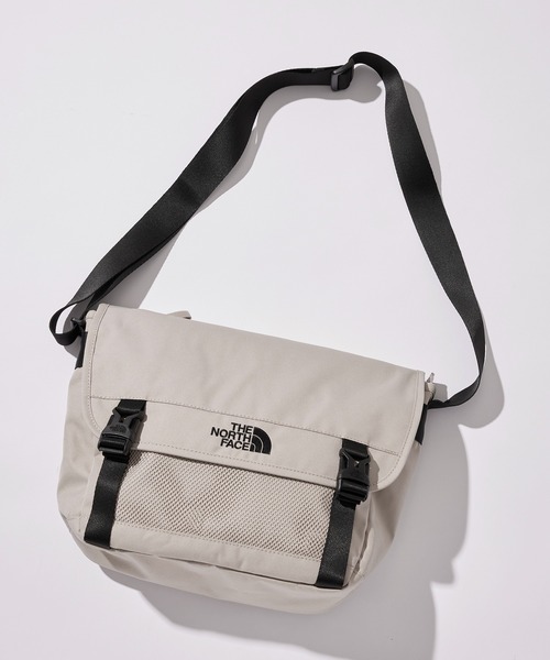 希少！ノースフェイス メッセンジャーバッグ　ベージュ THE NORTH FACE（ザ ノースフェイス） メッセンジャーバッグ FREE