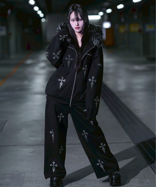 レフレム クロス総柄ラインストーンZIPパーカー/ジップアップパーカー ブラック REFLEM/レフレム』クロス総柄ラインストーンZIPパーカー/ジップアップ