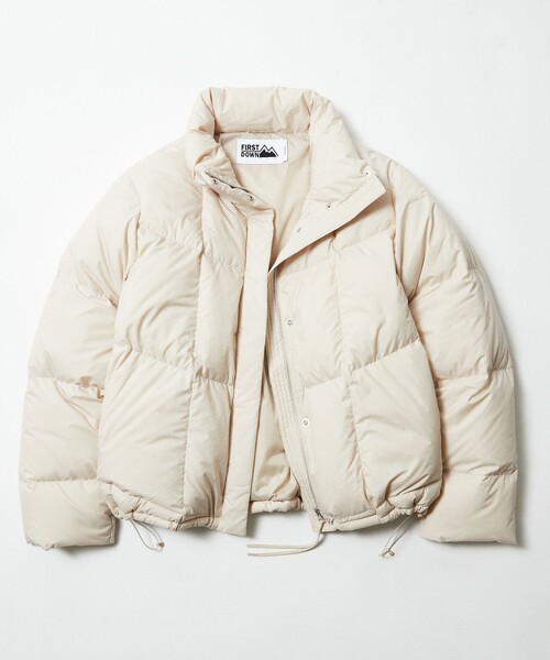美品   ダウンジャケット ベージュ S レディース FIRST DOWN（ファーストダウン） ダウンジャケット S ベージュ