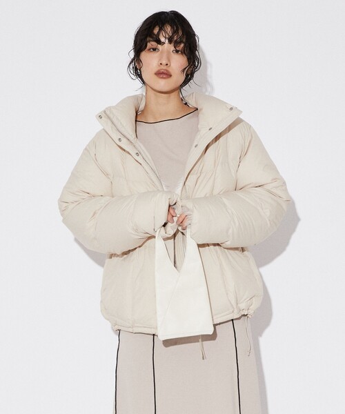 美品   ダウンジャケット ベージュ S レディース FIRST DOWN（ファーストダウン） ダウンジャケット S ベージュ