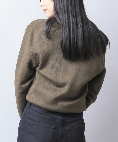 【高額売筋】 MILITARY ニット セーター 「noey」チェコ軍 M-85 Vネック トップス