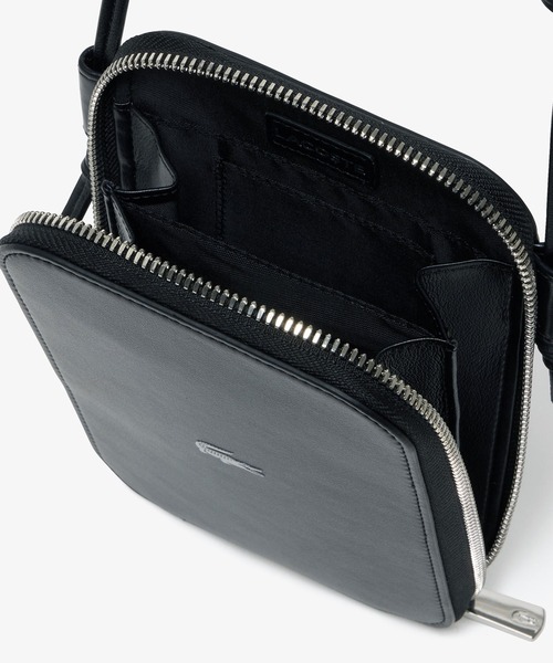 LACOSTE ワンポイントワニロゴスマホポーチ Size: 11.5 x 18.5