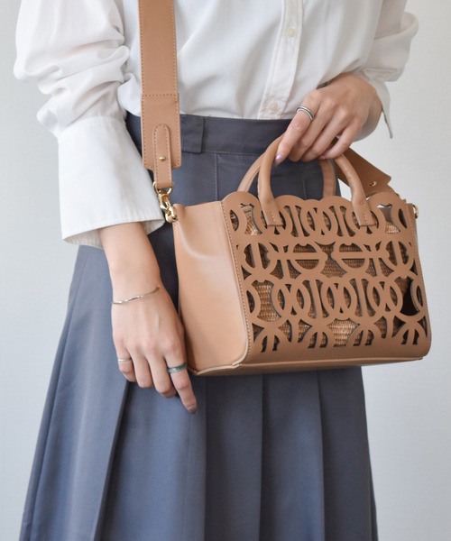 Anita bilardi カットワークレザーハンドバッグ AN5858AW00115_4_l.jpg