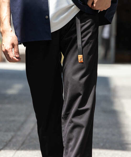 GRAMICCI × URBAN RESEARCH 別注 ガウチョパンツ【M】黒 別注』Gramicci STRETCH WEATHER SHORTS(S COYOTE): ボトム